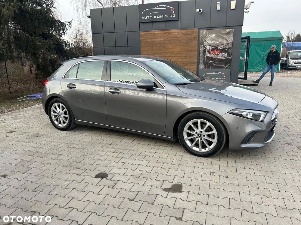 Mercedes-Benz Klasa A 200 7G-DCT Edition 2020 - 3