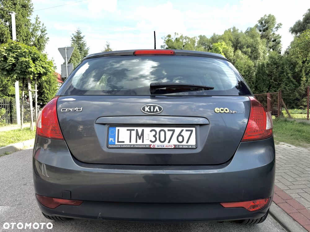 Kia Ceed - 3