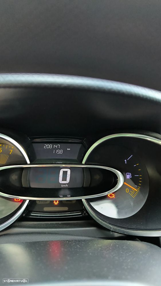 Renault Clio 0.9 TCE Dynamique S - 5