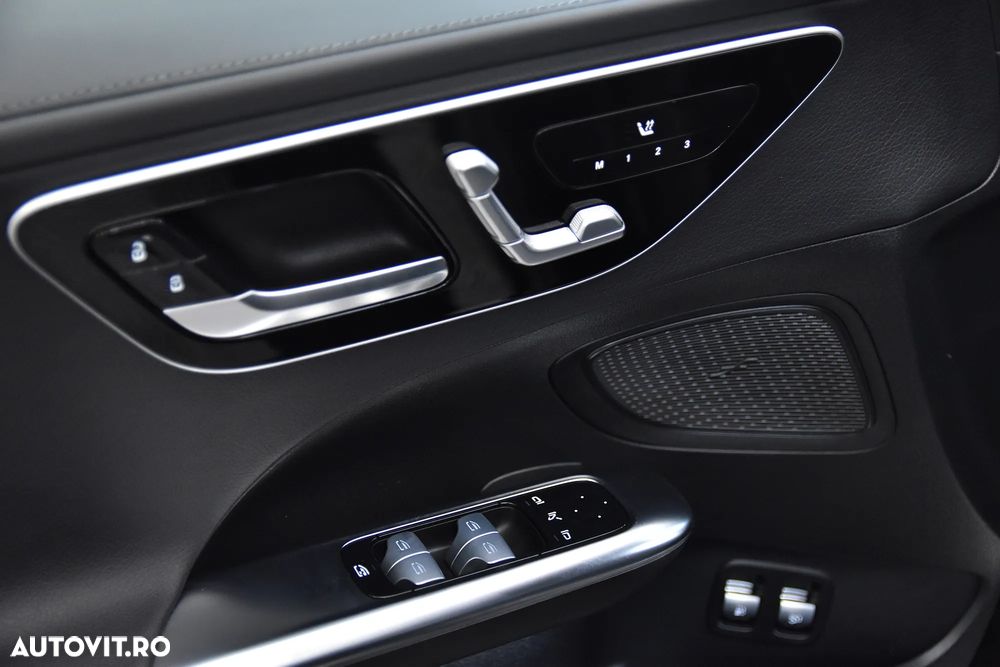 Mercedes-Benz C 300 e 9G-TRONIC AMG Line - 14