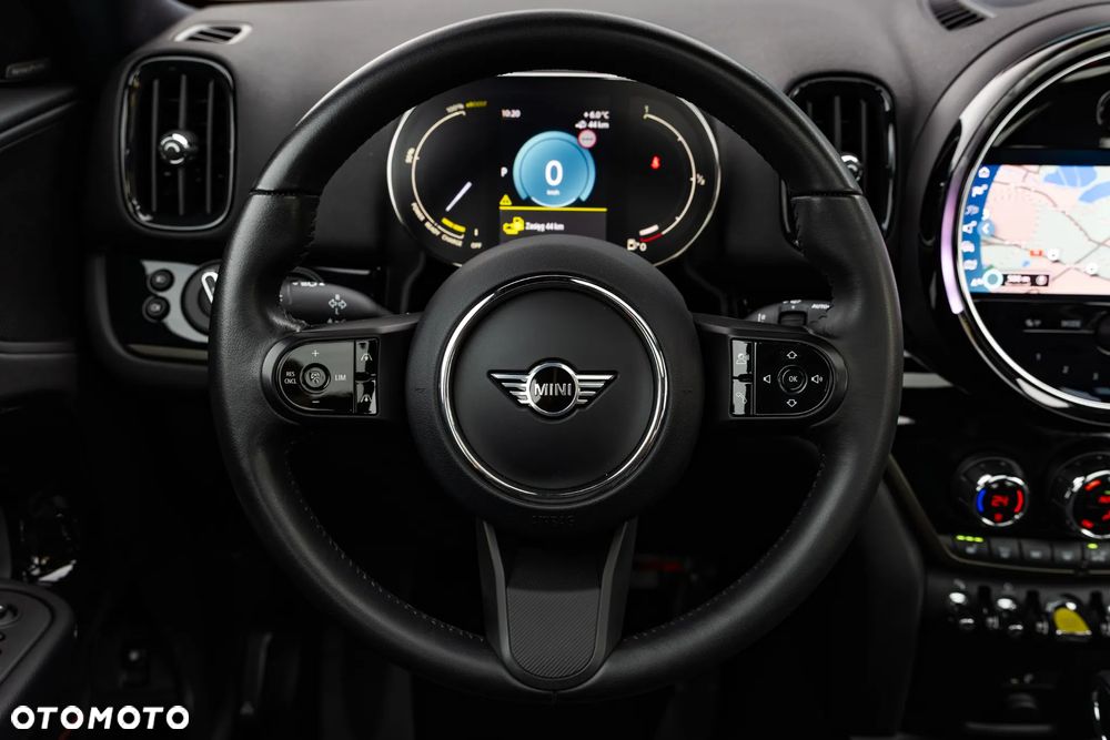 MINI Countryman Cooper SE ALL4 Classic Trim - 30