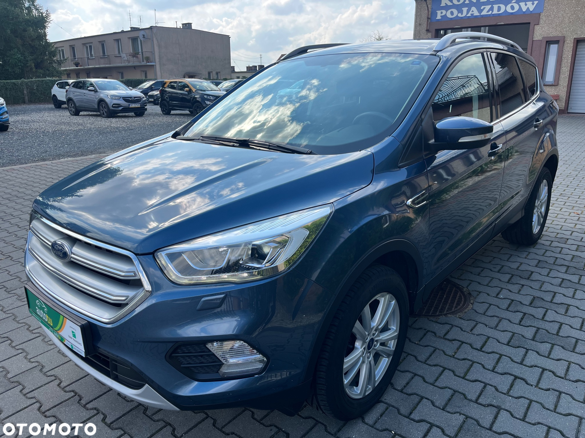 Ford Kuga 1.5 EcoBoost 2x4 Cool & Connect - 14