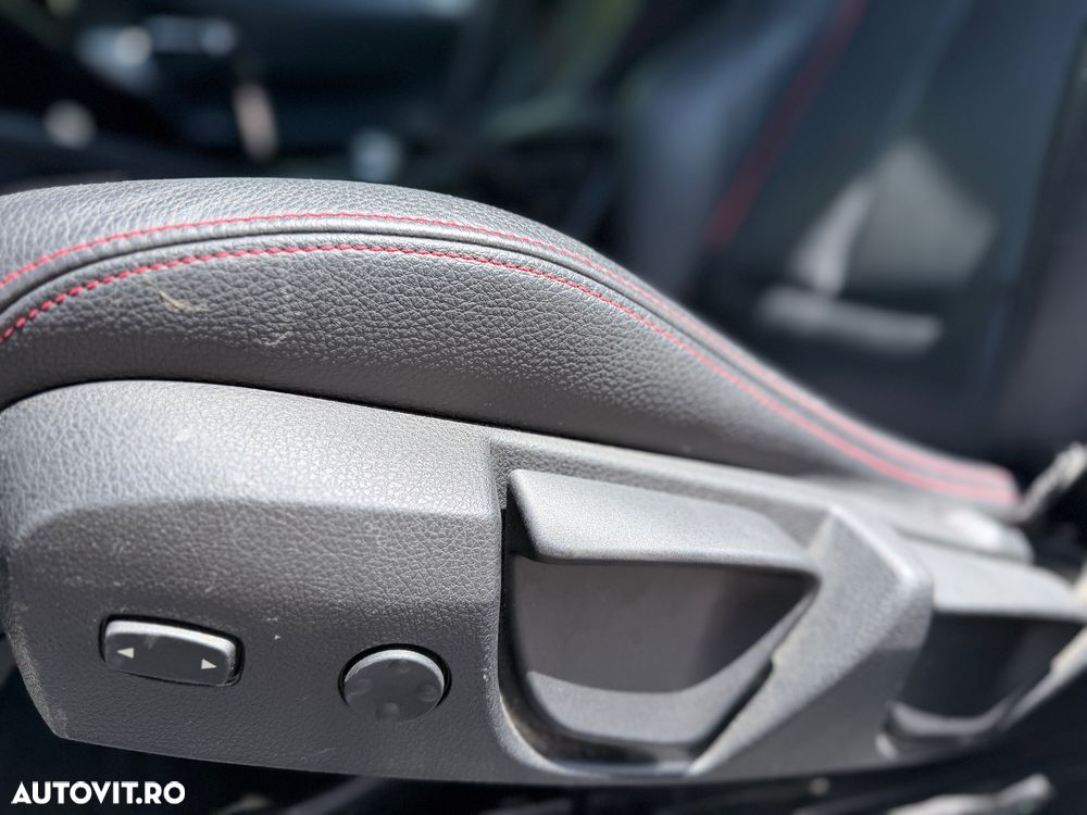 BMW Seria 1 - 21