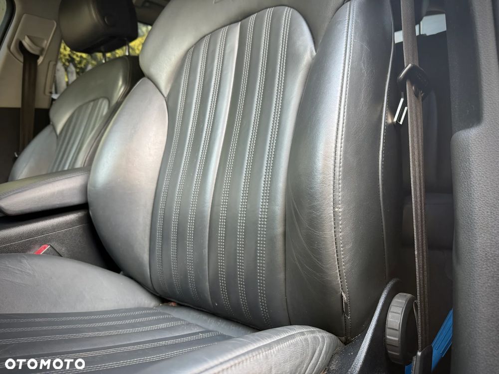 Audi A6 Avant 2.0 TDI Ultra S tronic - 11