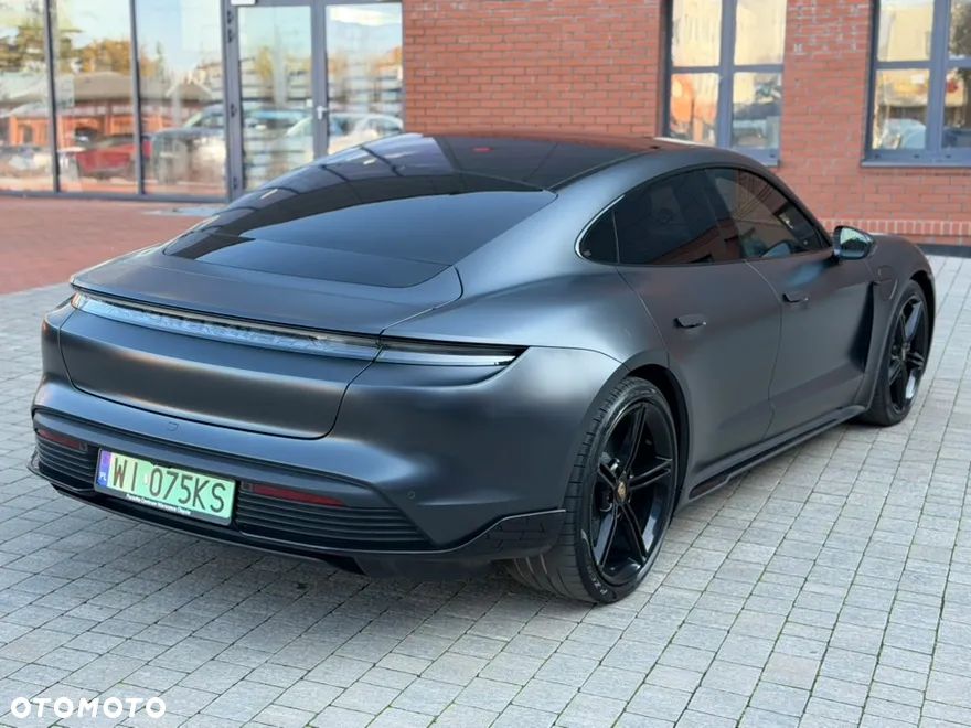 Porsche Taycan 4S Performance Plus - 4