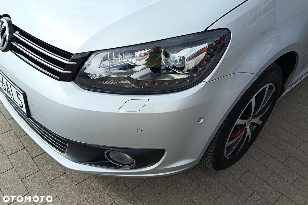 Volkswagen Touran 2.0 TDI DPF Comfortline - 15