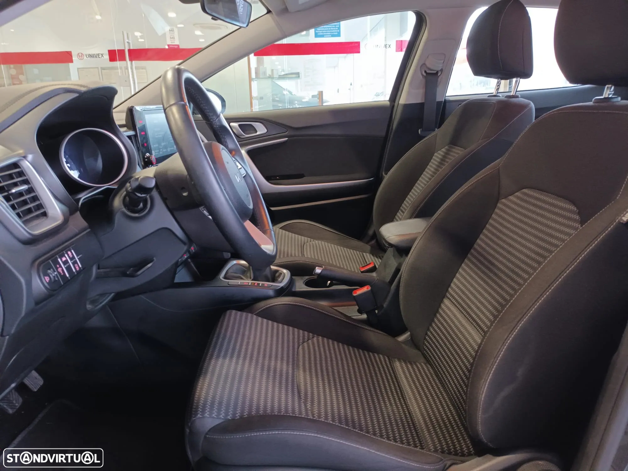 Kia XCeed 1.0 T-GDI Dynamic - 11