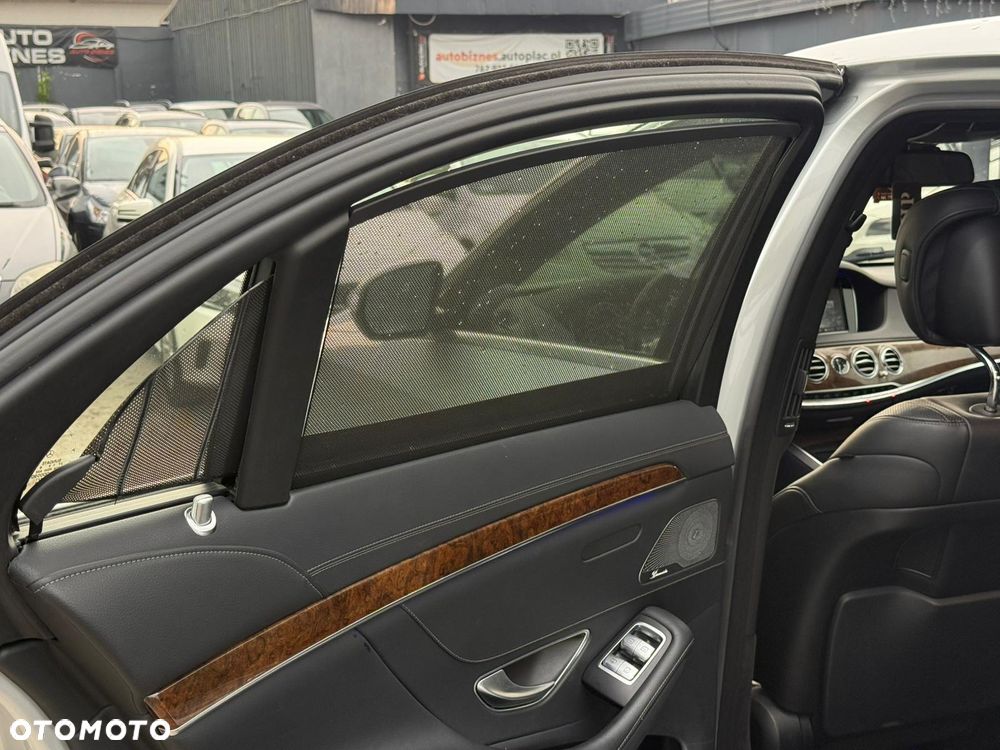 Mercedes-Benz Klasa S 500 4-Matic L 7G-TRONIC - 16