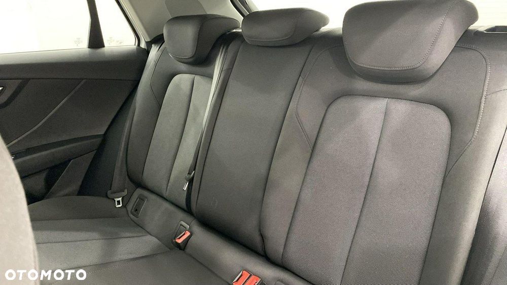 Audi Q2 35 TFSI S tronic - 12
