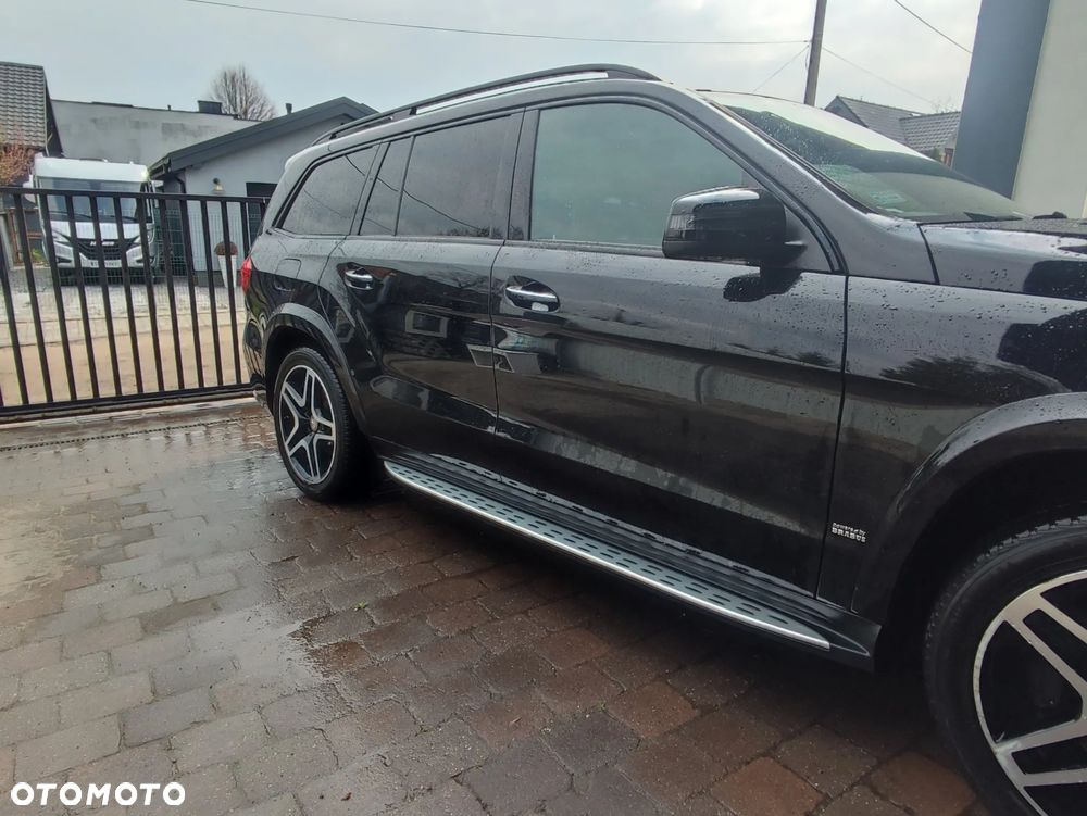 Mercedes-Benz GLS - 28