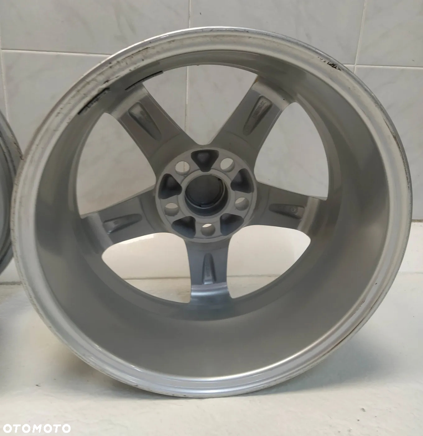 FORD C-MAX FORD FOCUS 6,5X16 FELGI DEZENT R16 5X108 ET50 - 10