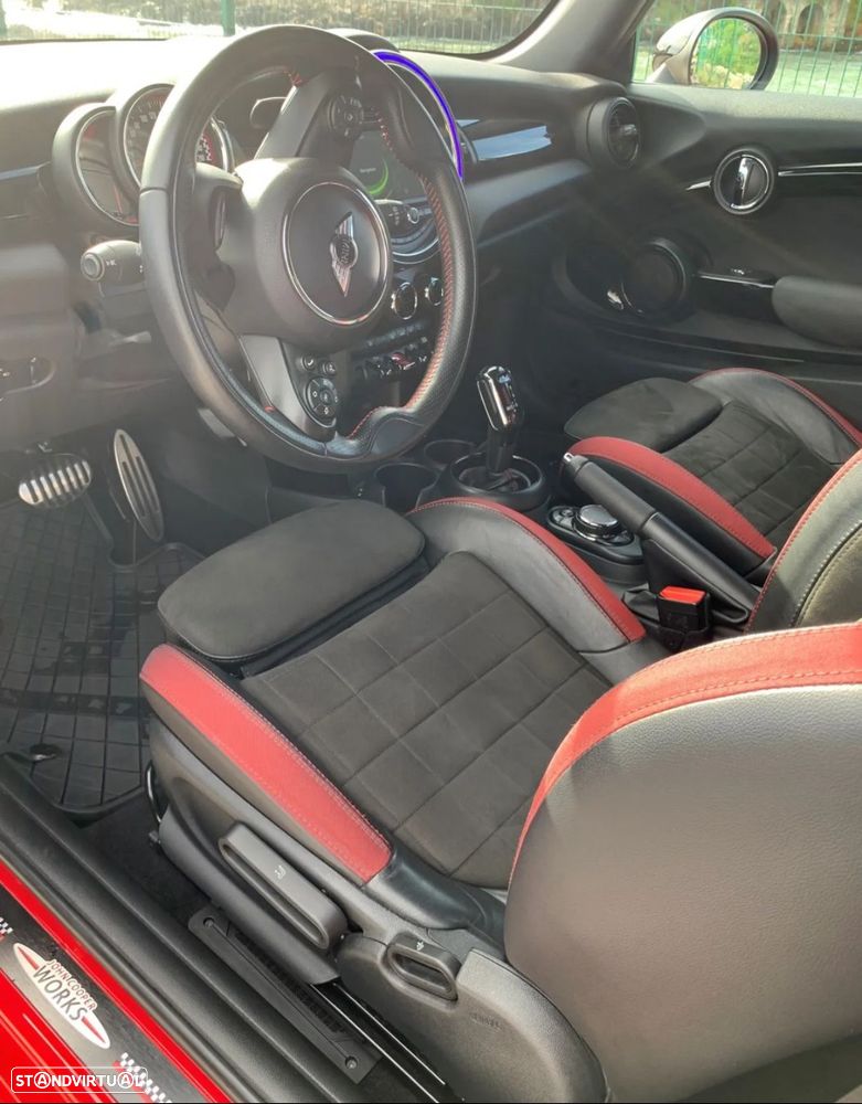 MINI 3 Portas John Cooper Works Auto Desportiva - 2