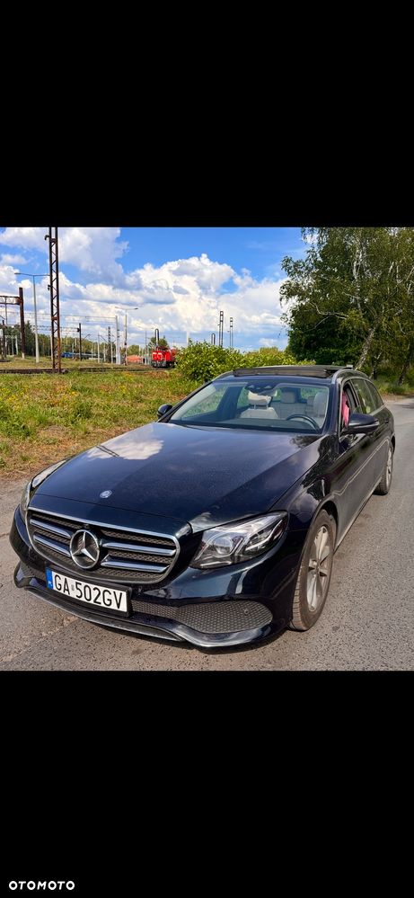 Mercedes-Benz Klasa E 220 d 9G-TRONIC - 2