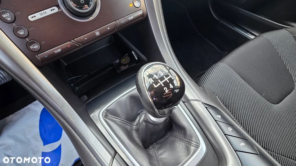 Ford Mondeo 2.0 TDCi Titanium - 18