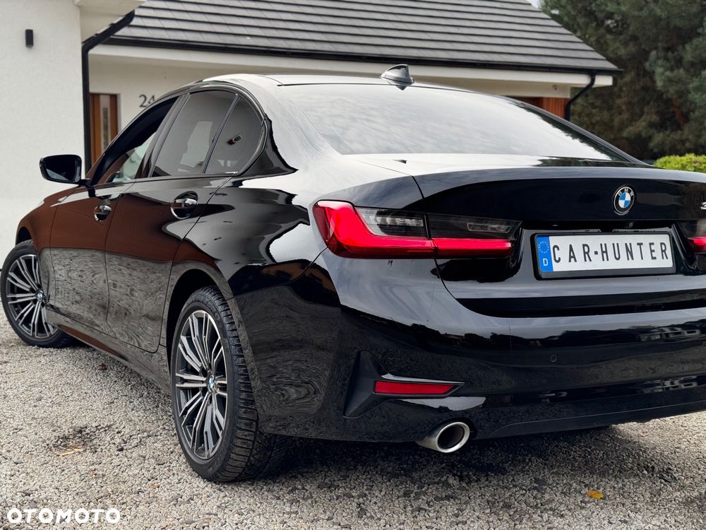 BMW Seria 3 320d Sport Line - 14