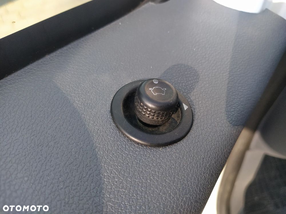 Ford Transit Connect - 20