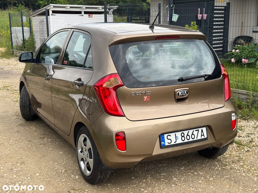 Kia Picanto 1.0 M - 8