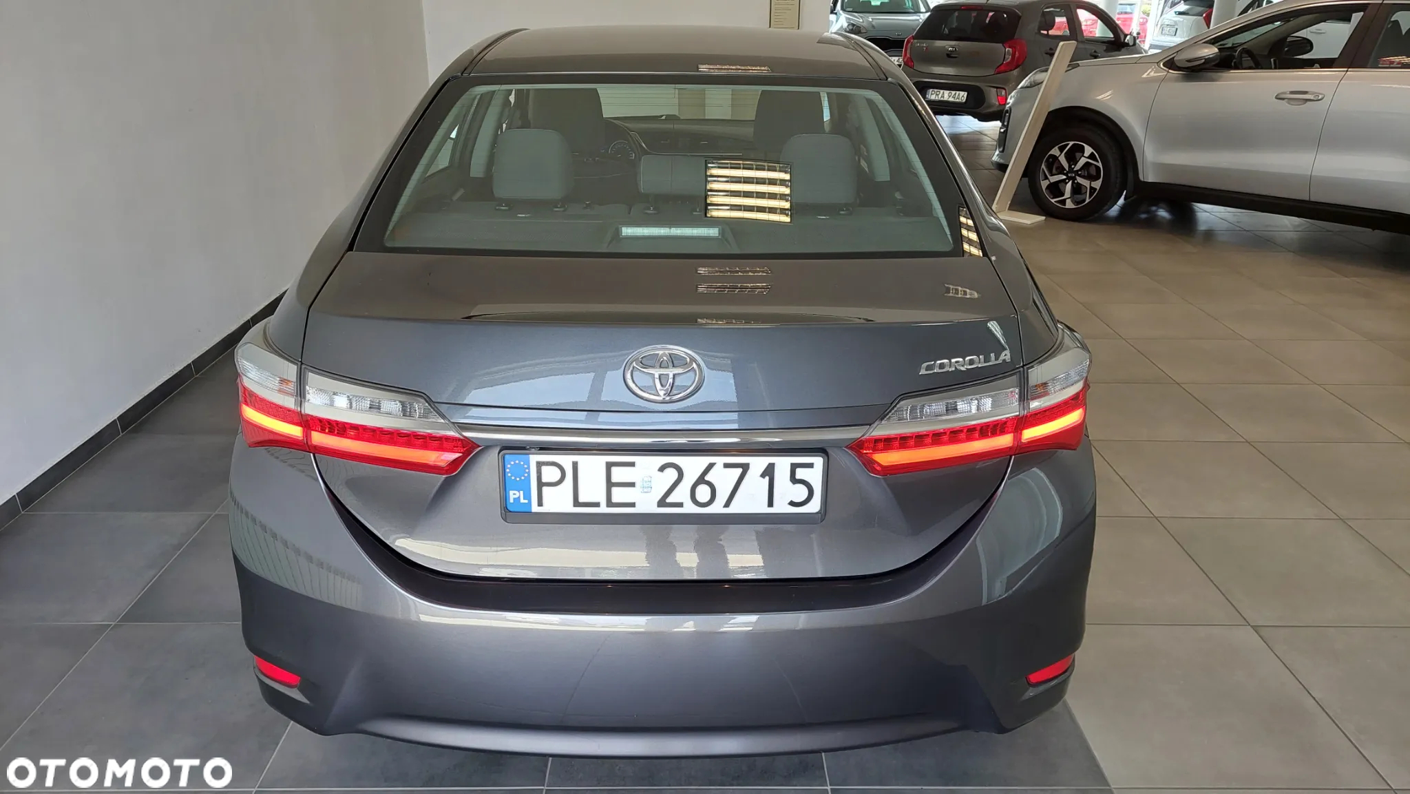 Toyota Corolla 1.6 Classic Plus - 3