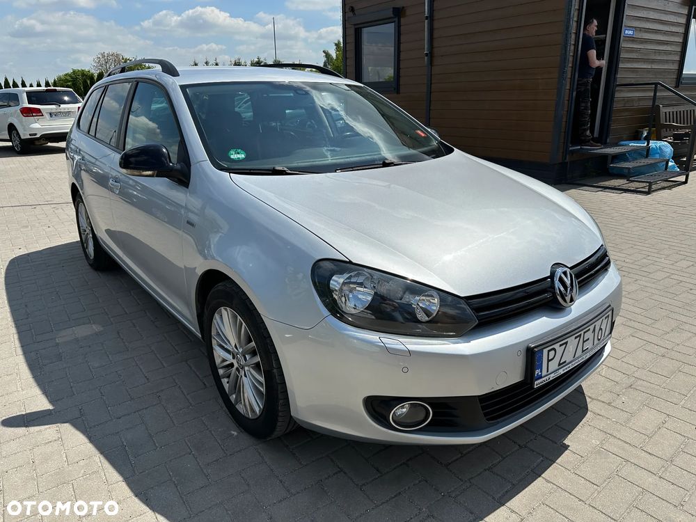 Volkswagen Golf - 2