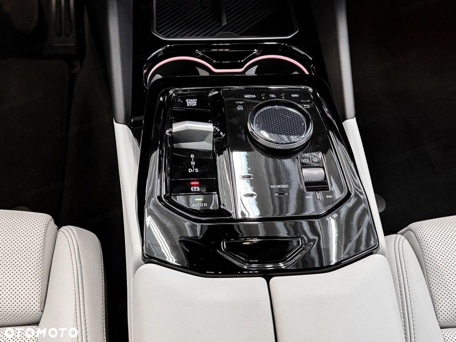 BMW Seria 5 520d xDrive mHEV M Sport - 13