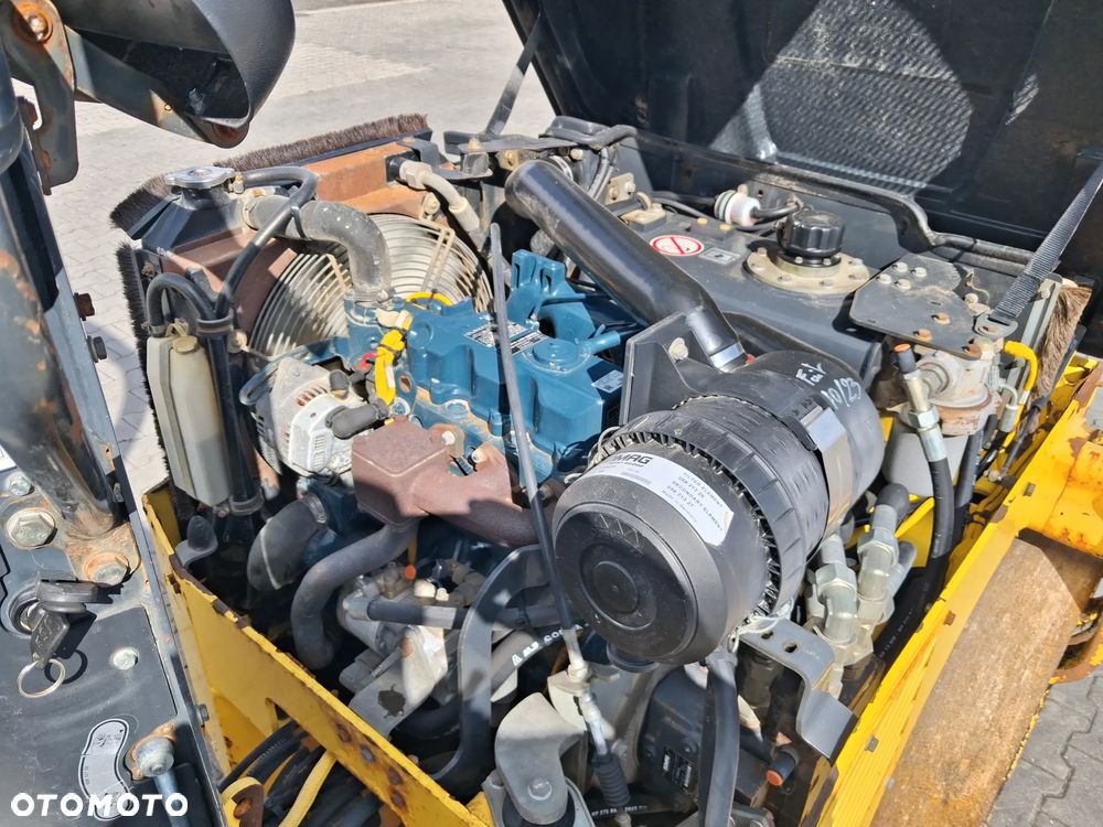 Bomag BW 120 AD-4 - 8