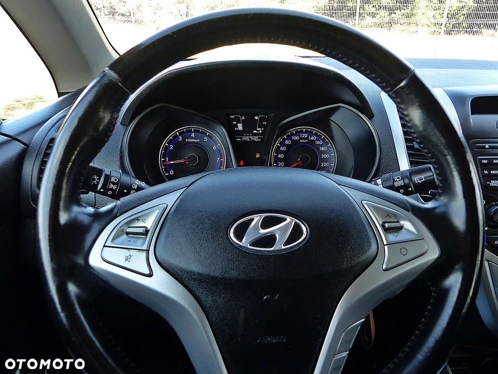 Hyundai ix20 1.4 Premium - 27