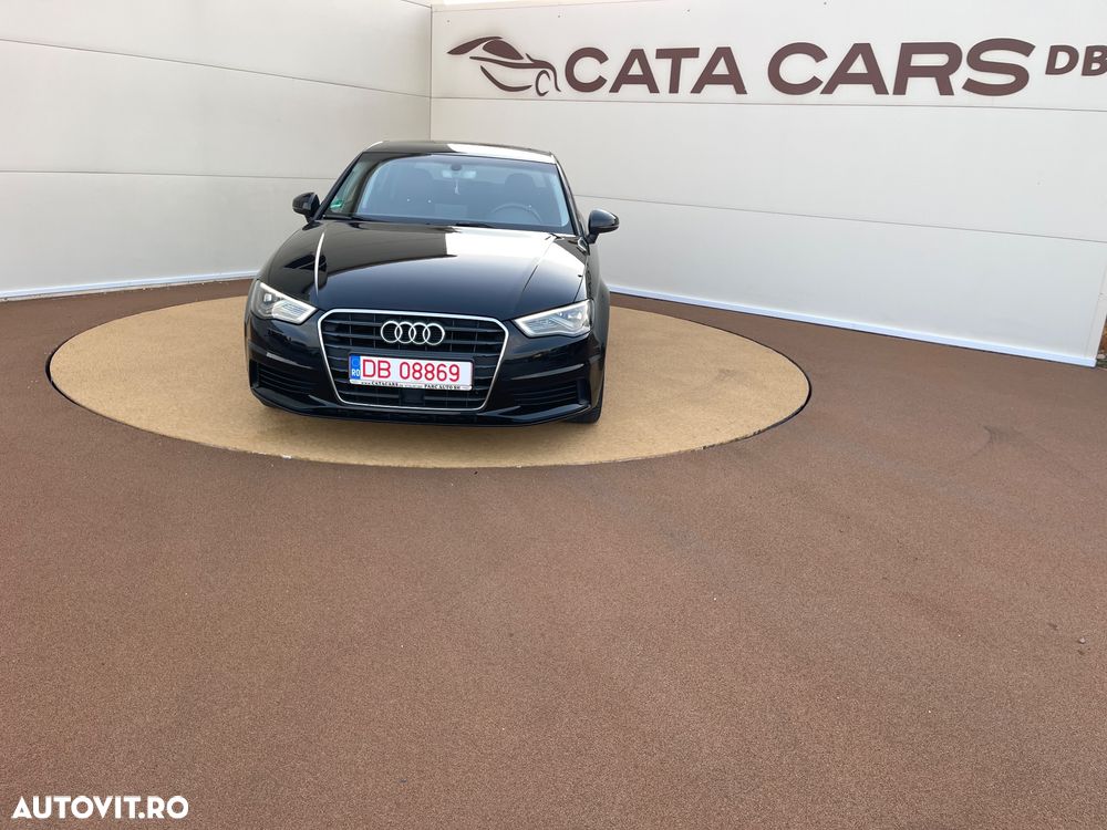 Audi A3 1.6 TDI (clean diesel) S tronic Ambiente - 2