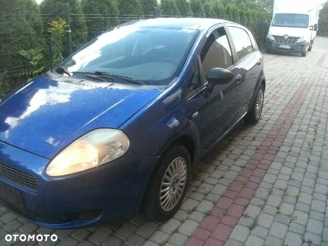 Fiat Grande Punto - 2