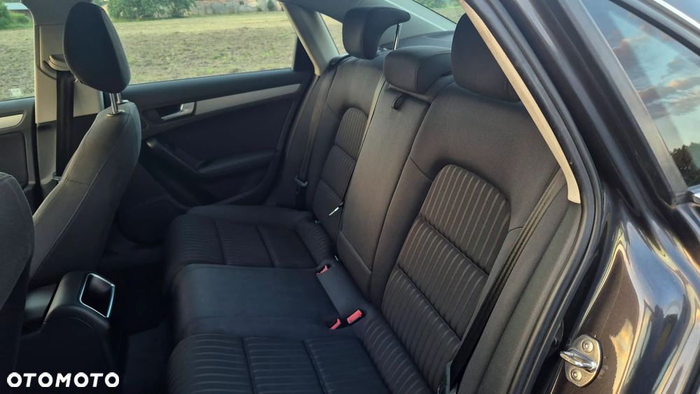 Audi A4 Limousine 2.0 TDI - 7