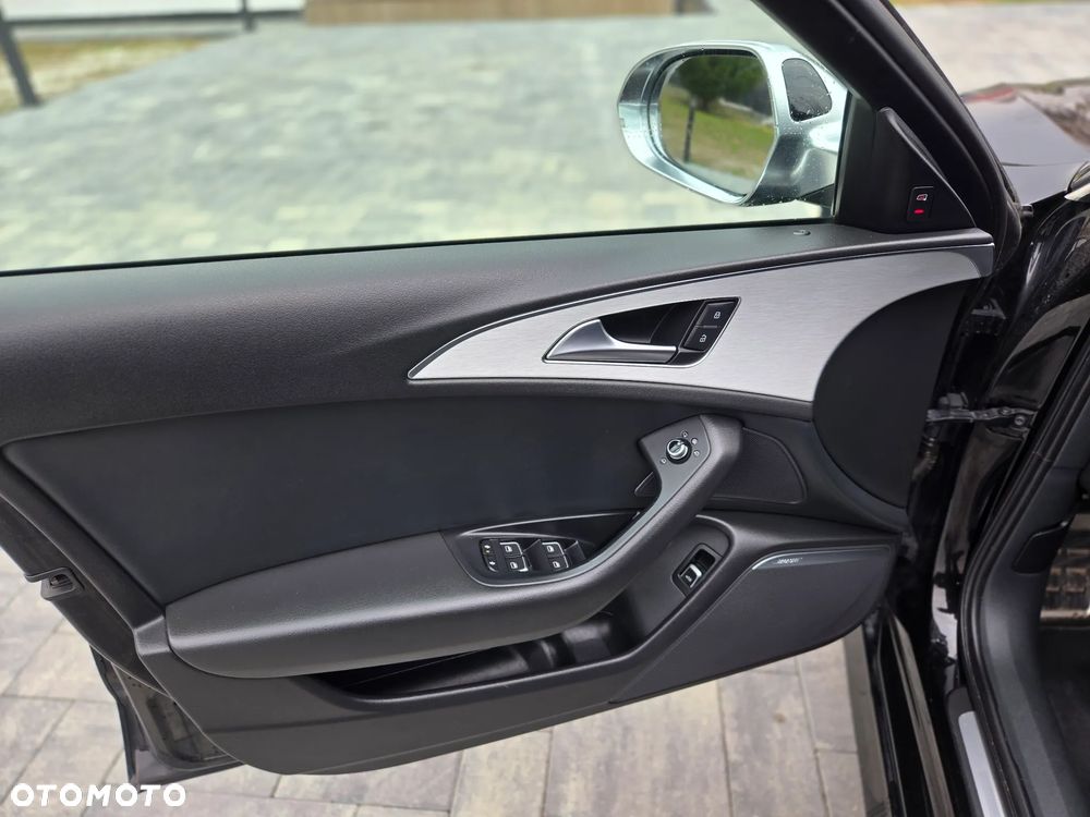 Audi A6 Avant 3.0 TDI quattro tiptronic - 15