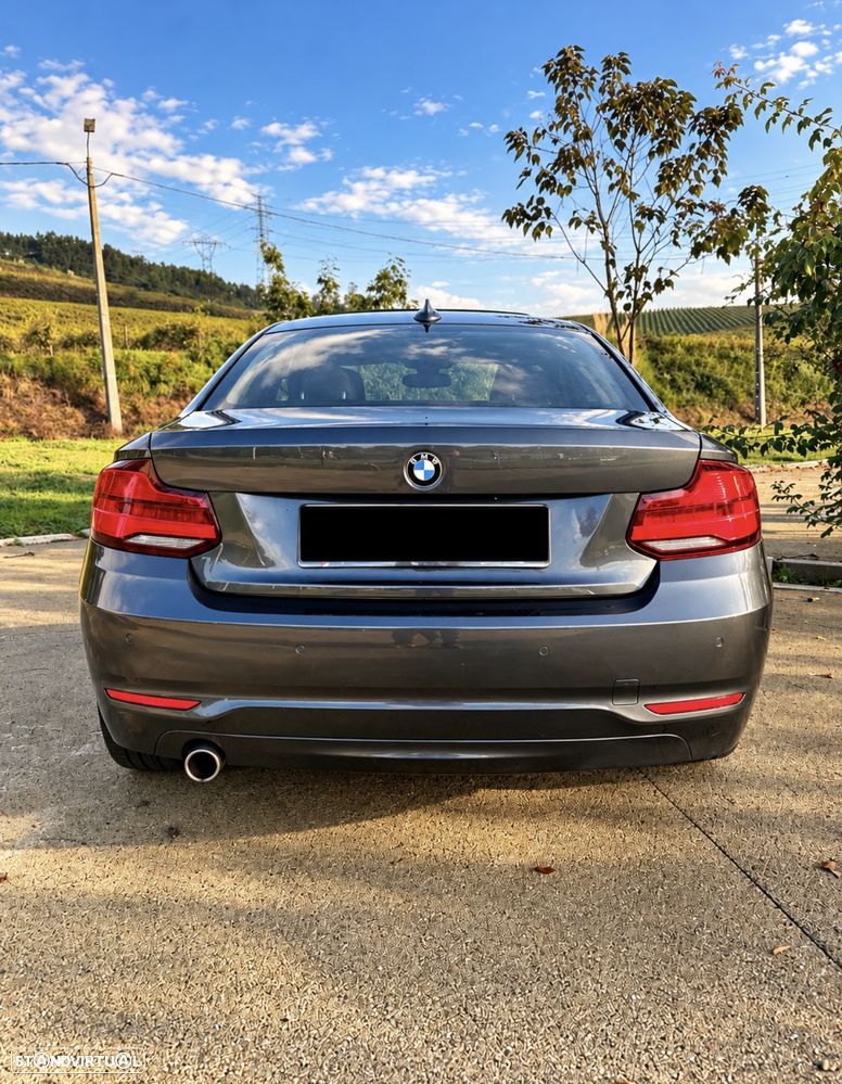 BMW 218 d Luxury Line - 6