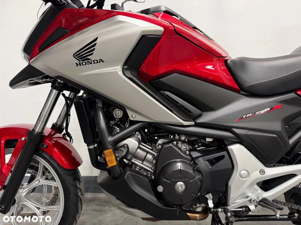 Honda NC - 12