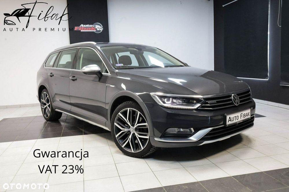 Volkswagen Passat - 1