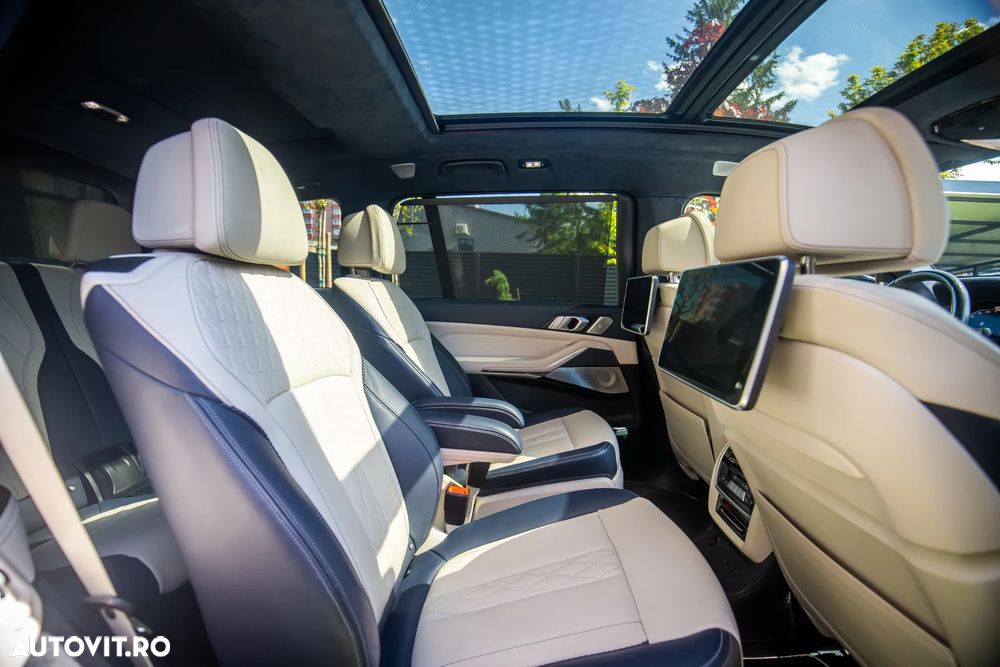BMW X7 - 22