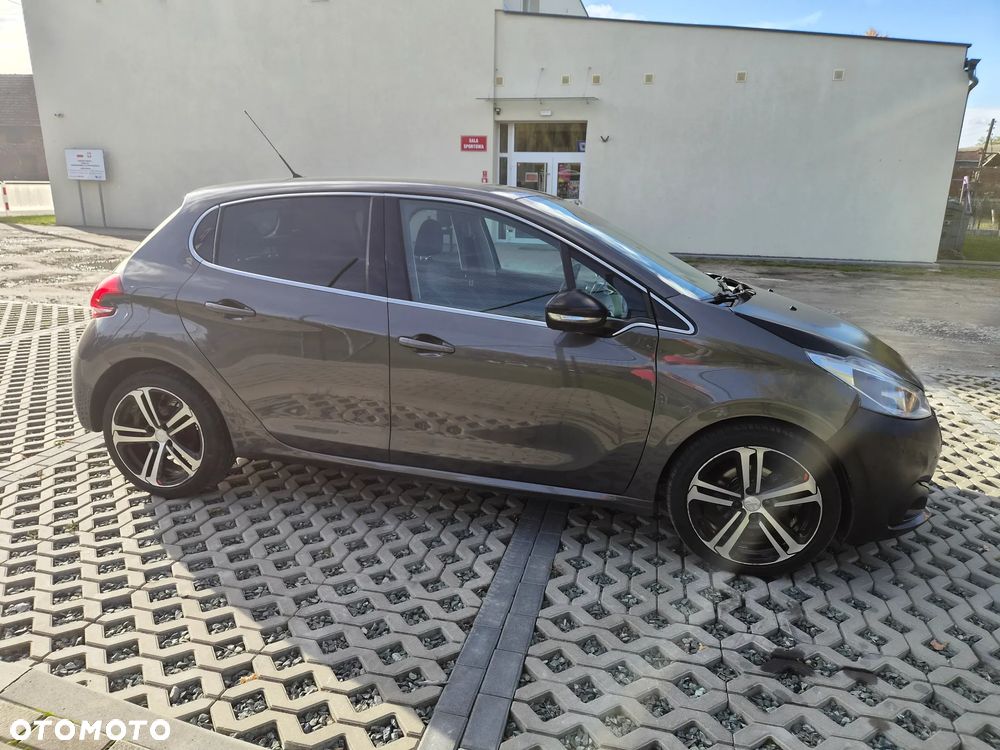 Peugeot 208 PureTech 110 Stop & Start Tech Edition - 8