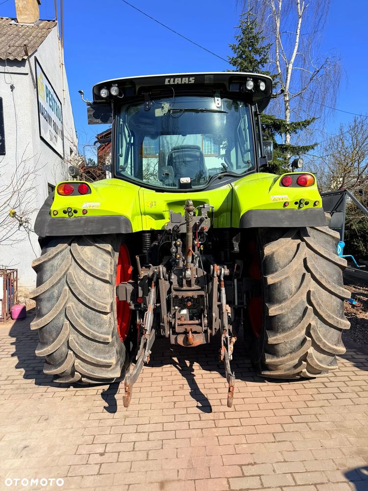 Claas Arion 620 - 10