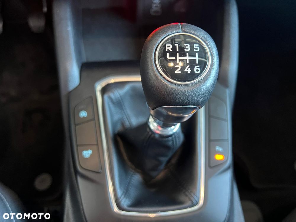 Ford Kuga 1.5 EcoBoost COOL&CONNECT - 31