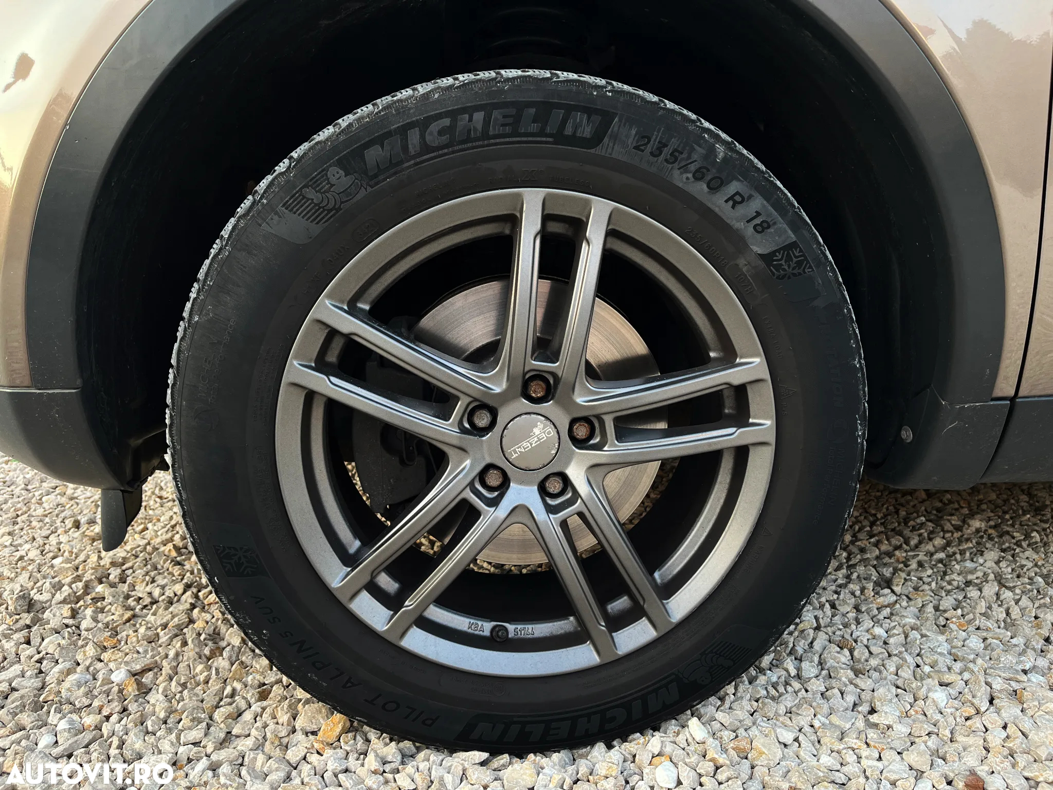 Land Rover Discovery Sport 2.0 l TD4 HSE Aut. - 14