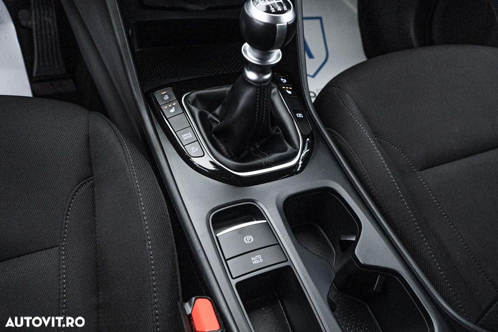 Hyundai Tucson 1.6 l 150 CP 2WD 6MT Style+ - 16