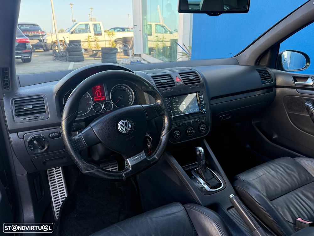 VW Golf 2.0 GTI DSG - 11