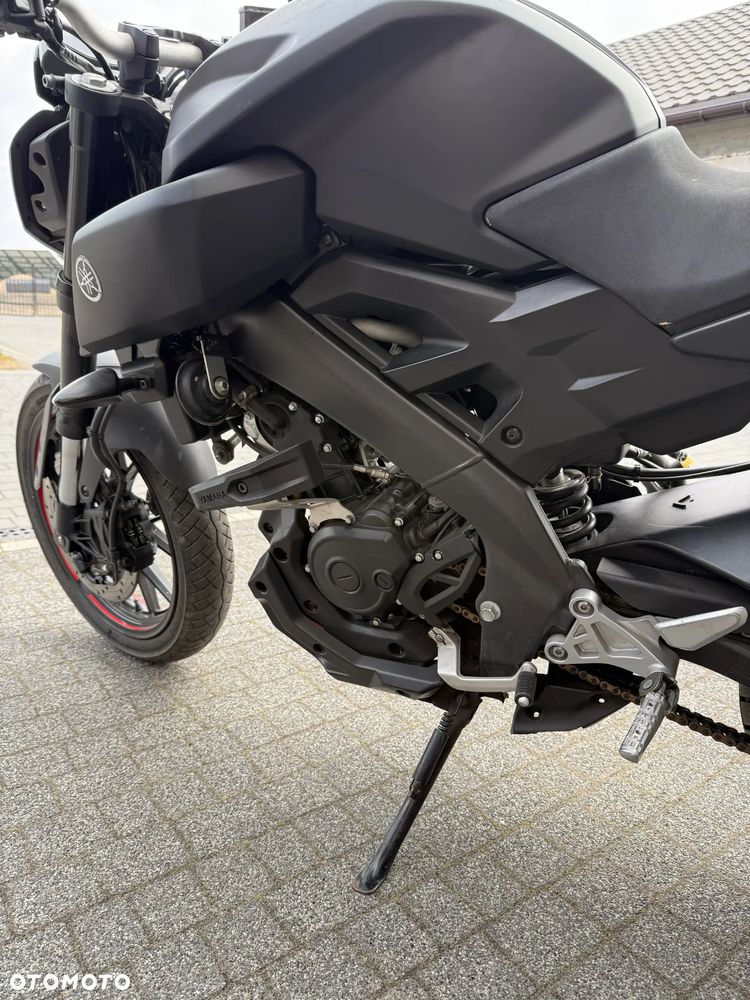 Yamaha MT - 4