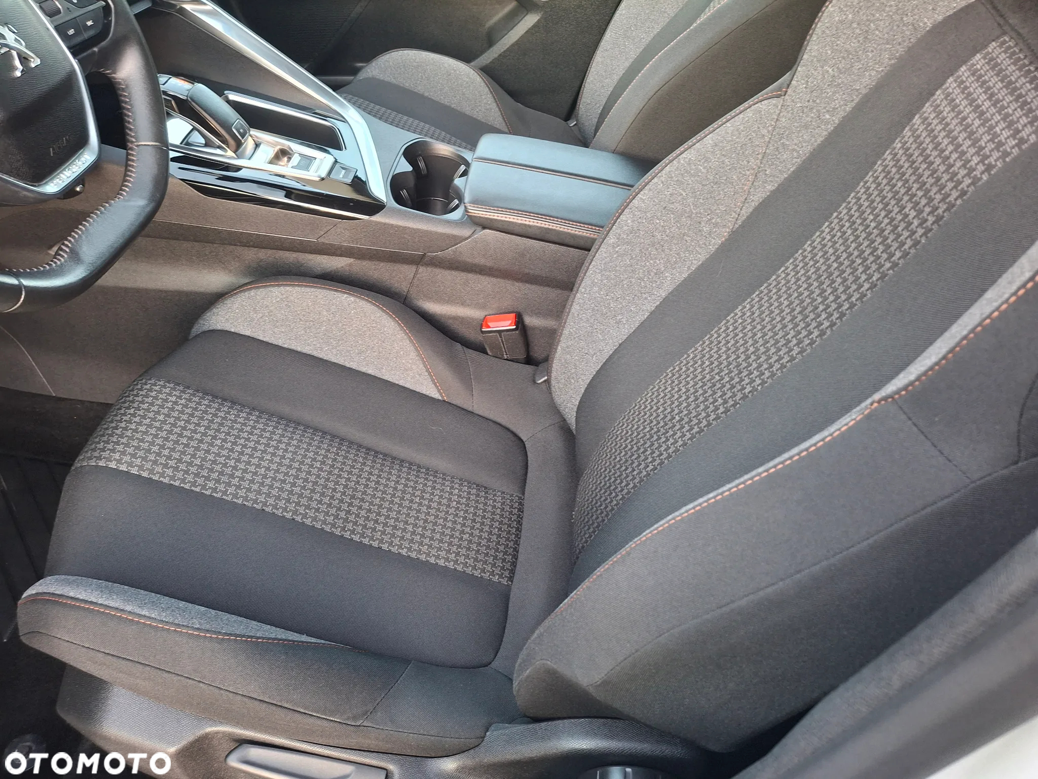 Peugeot 3008 - 16