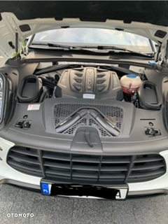 Porsche Macan Turbo - 14
