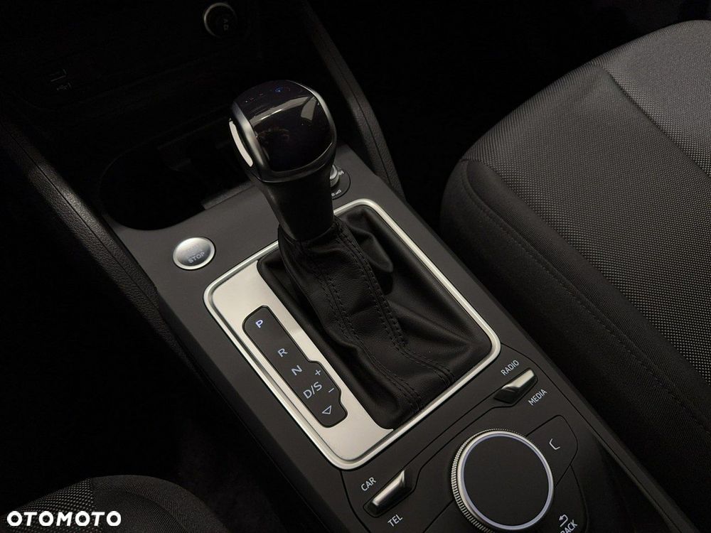 Audi Q2 - 24