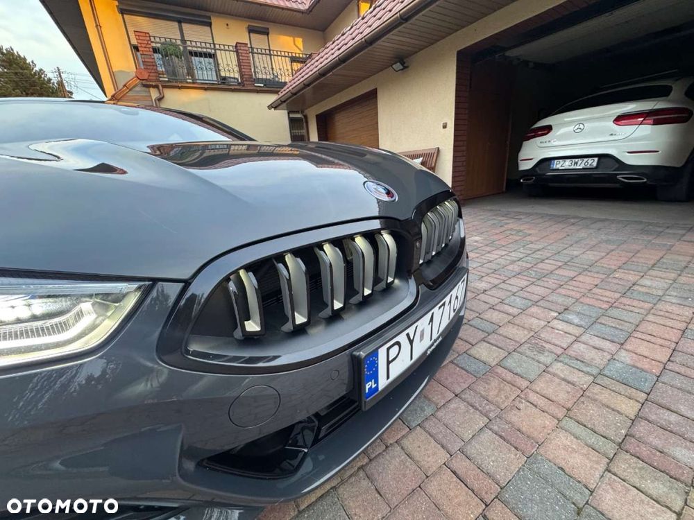 BMW Seria 8 - 19