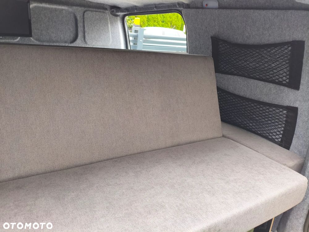 Mercedes-Benz Vito - 15