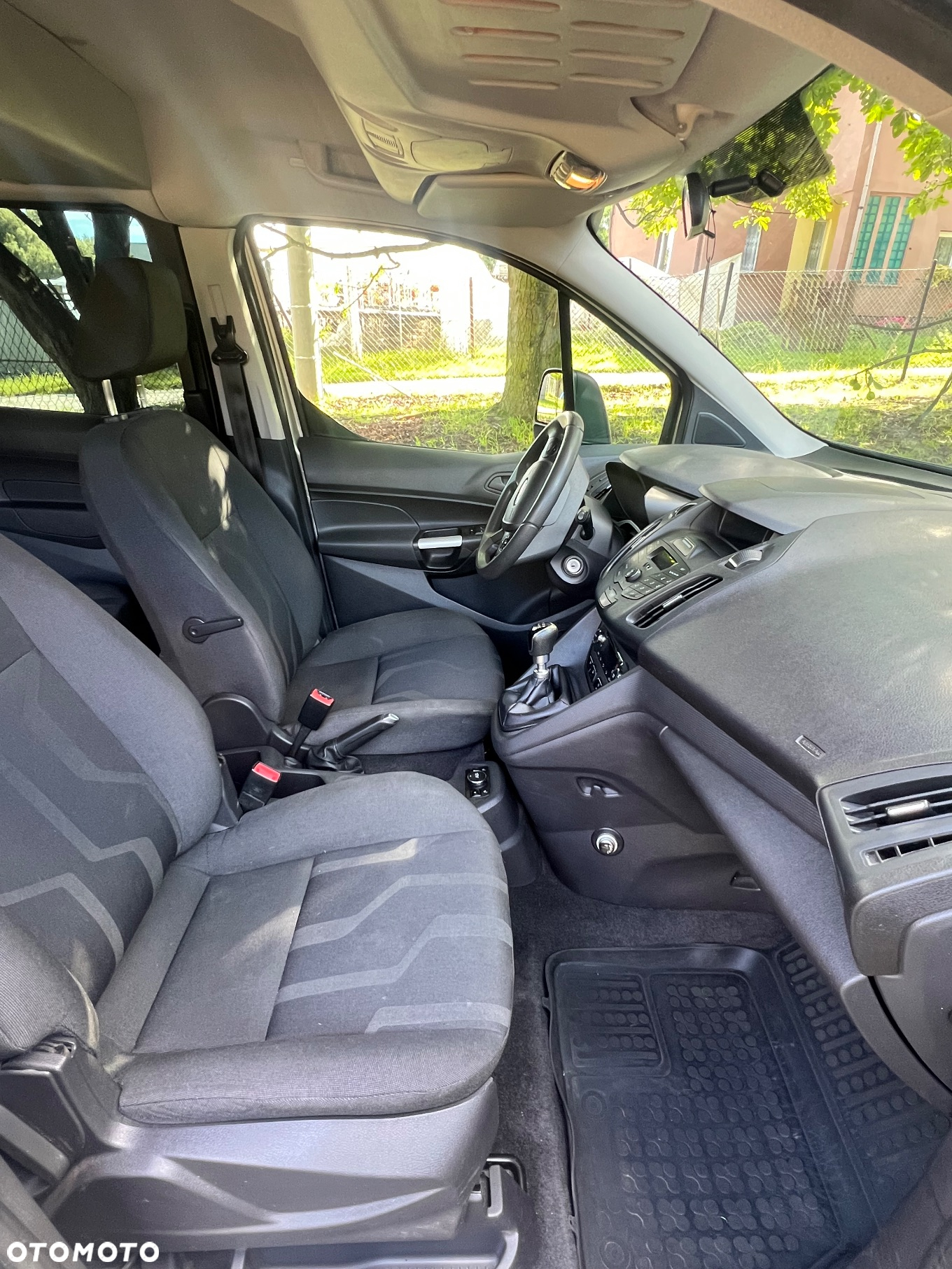 Ford Tourneo Connect - 6