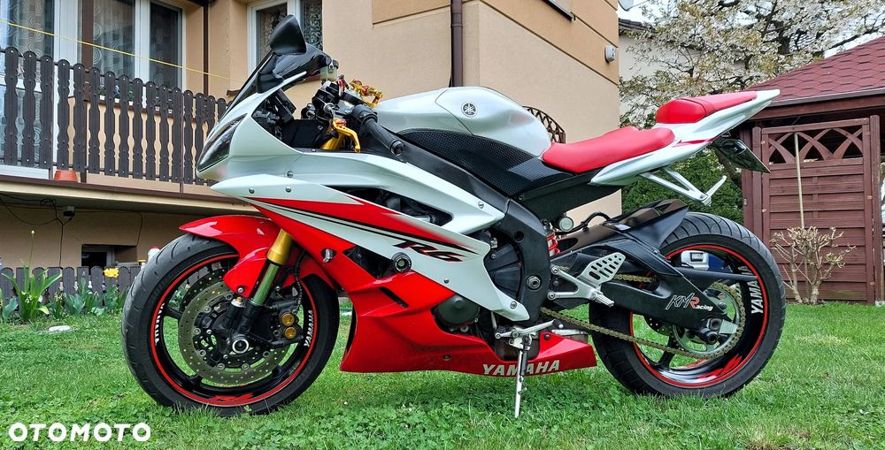 Yamaha R6 - 2