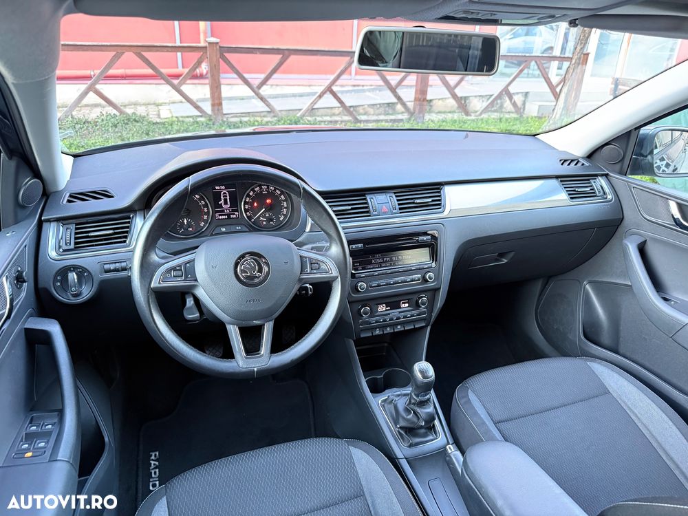 Skoda RAPID 1.6 TDI Elegance - 11