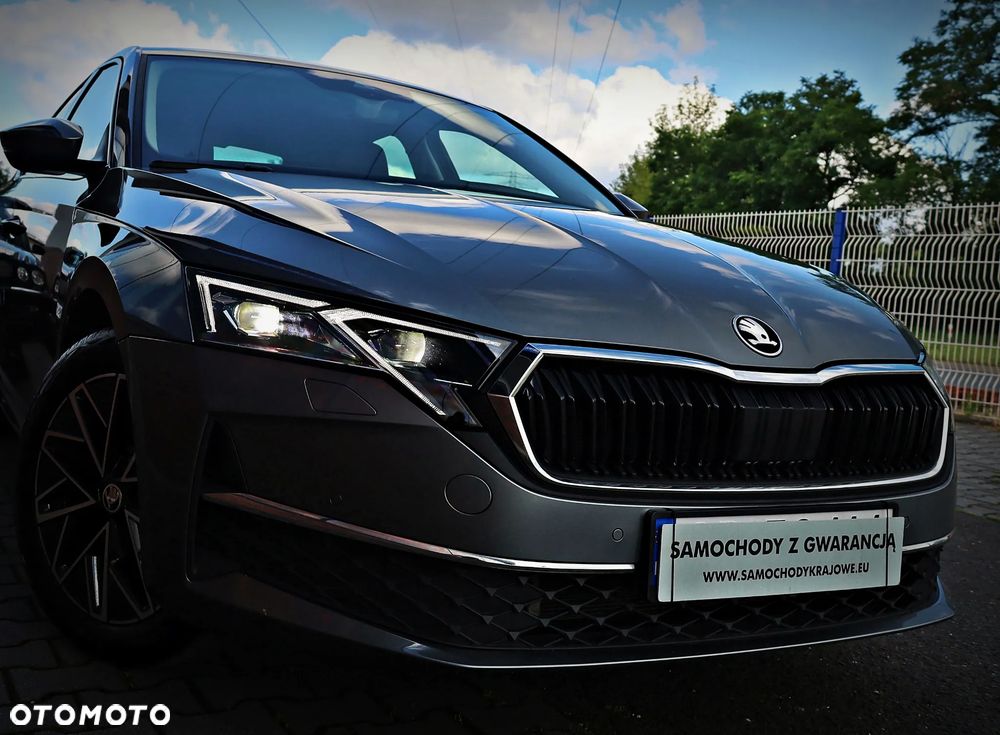 Skoda Octavia 2.0 TDI Selection DSG - 16